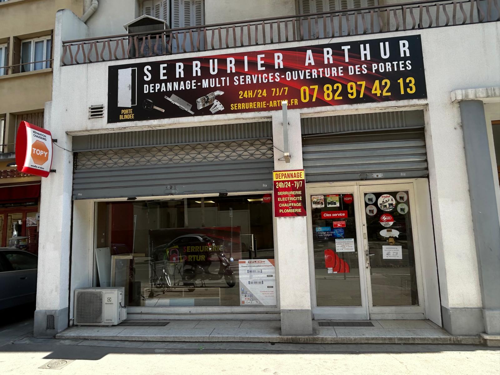 serrurier 13003